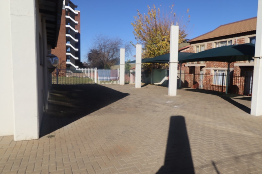  Bedroom Property for Sale in Bloemfontein Free State